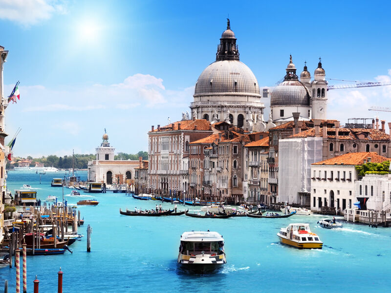 Görkemli Büyük İtalya Turu 7 Gece - THY ile (2025 Sonbahar - Kış Dönemi) AT1058
