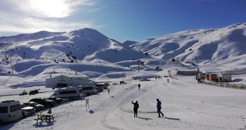 NİKFER KAYAK MERKEZİ TURU